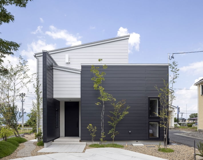 TRETTIO RENOVATION