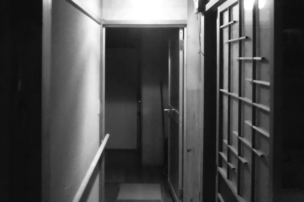 三春町下舞木で台所・寝室と廊下をリフォーム。