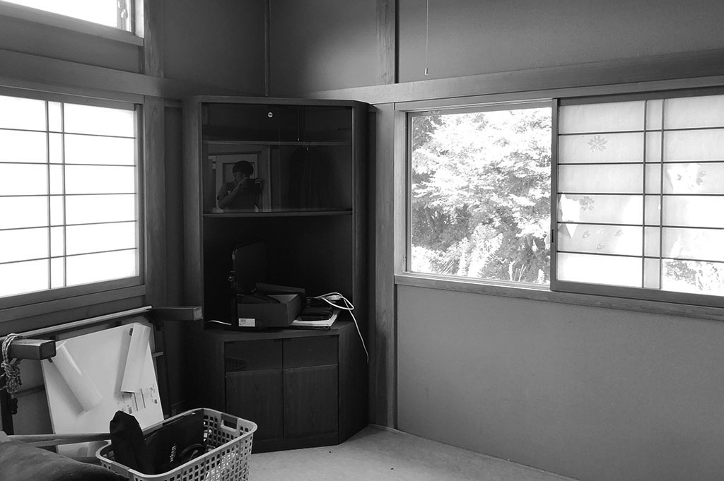 店舗兼事務所だったスペースを活用してLDKに間取り変更しました。
