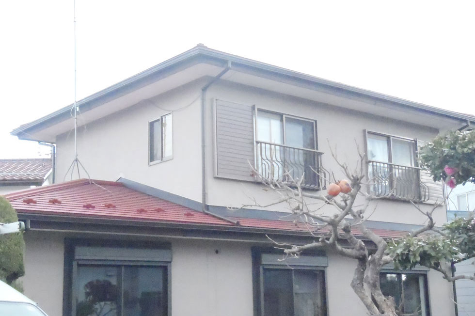 セメント瓦から金属屋根に吹き替え：二本松市杉田で屋根板金工事