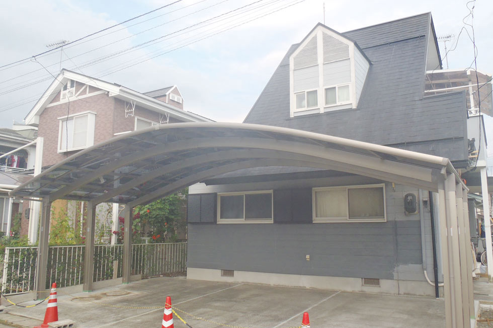 カーポート屋根の設置：郡山市冨久山町でカーポートを設置。